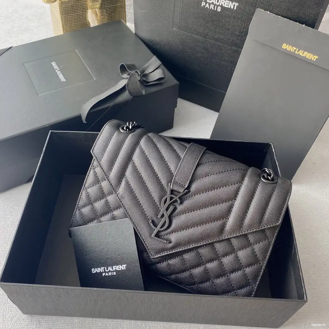 YSL MEDIUM BAG ENVELOPE 0426